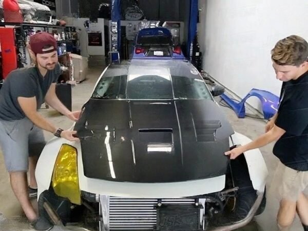 VT Style Carbon Fiber Hood | 03-08 Nissan 350Z - Image 3