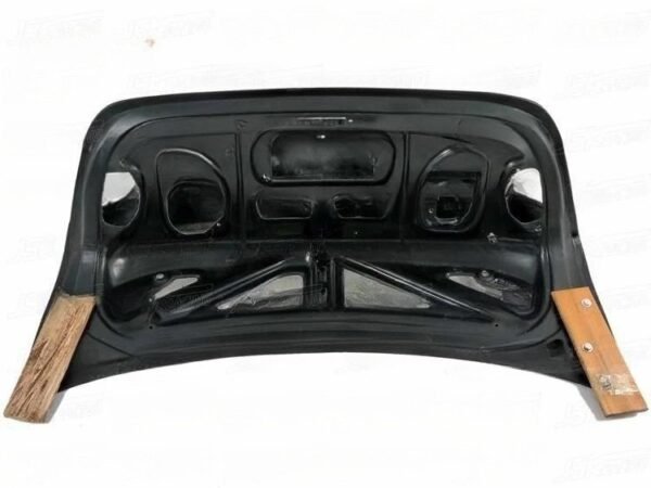 CSL Style Carbon Fiber Trunk Lid | 05-11 BMW 3 Series (E9X) - Image 3